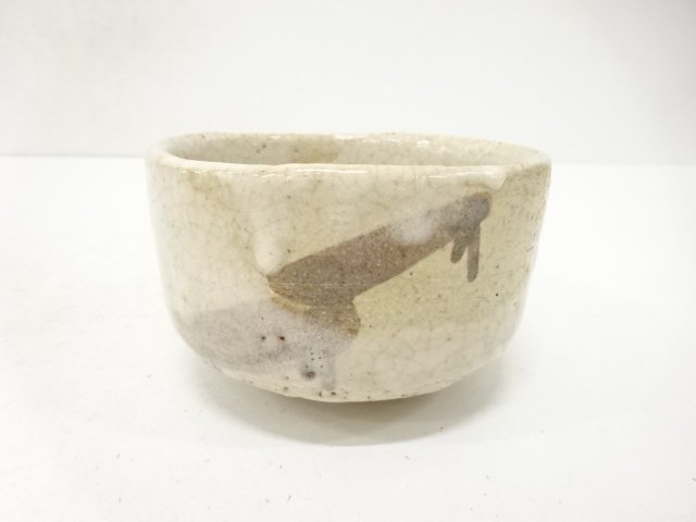 JAPANESE COLLECTIBLE / ARTISTS SHINO TEA BOWL (WITH PROTECTIVE BOX)